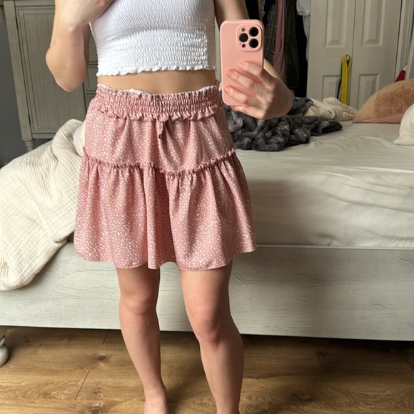 Pink Skirt - Picture 2 of 6